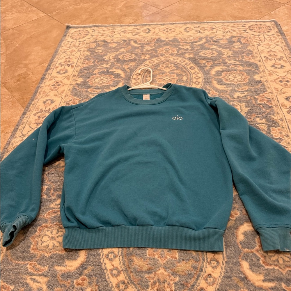 ALO Yoga Teal Crew Neck Sweater